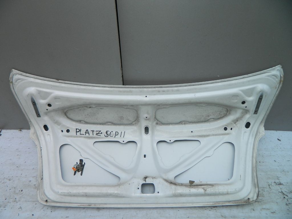 Крышка багажника TOYOTA PLATZ SCP11 (Контрактный) 40951824