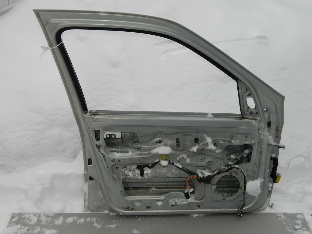 Дверь RENAULT CLIO II Перед Лев (Б/У) 