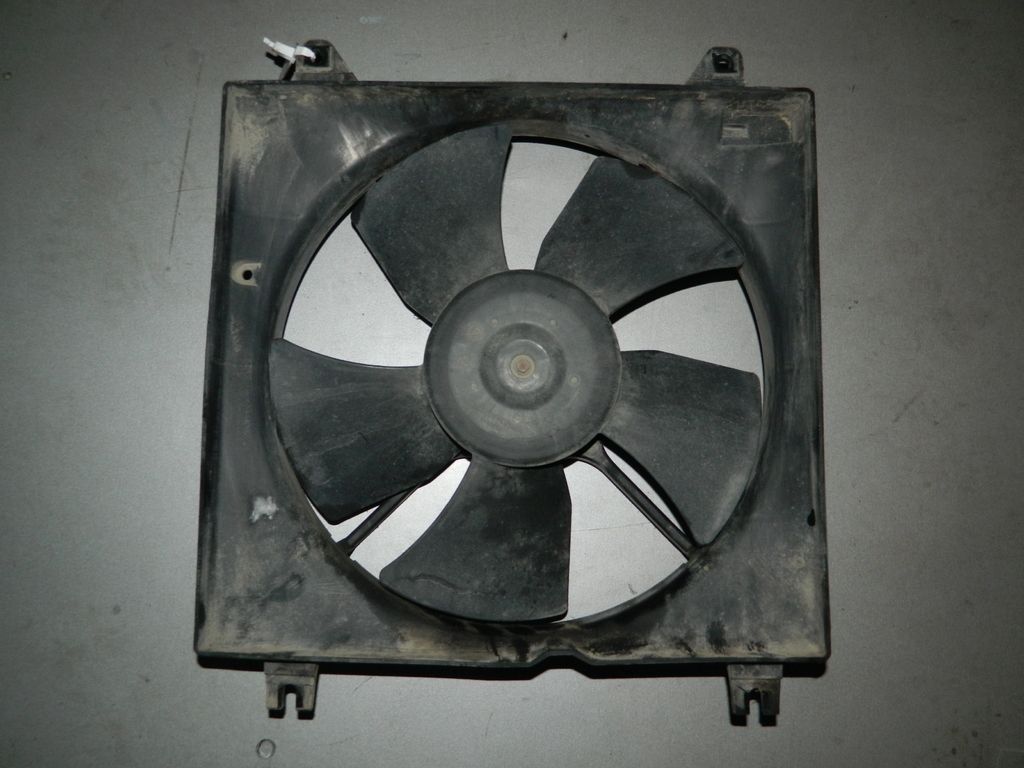 Диффузор радиатора CHEVROLET LACETTI J200 F16D3 (Б/У) 35020305