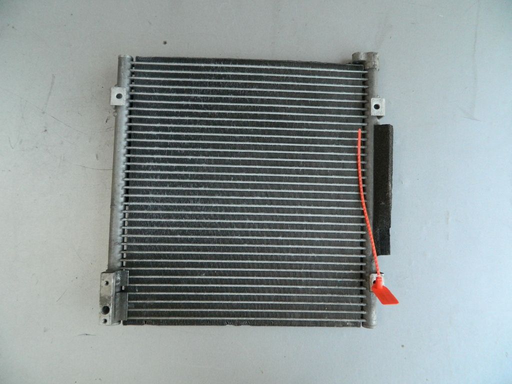 Радиатор кондиционера HONDA CAPA GA4 (Контрактный) 72367662