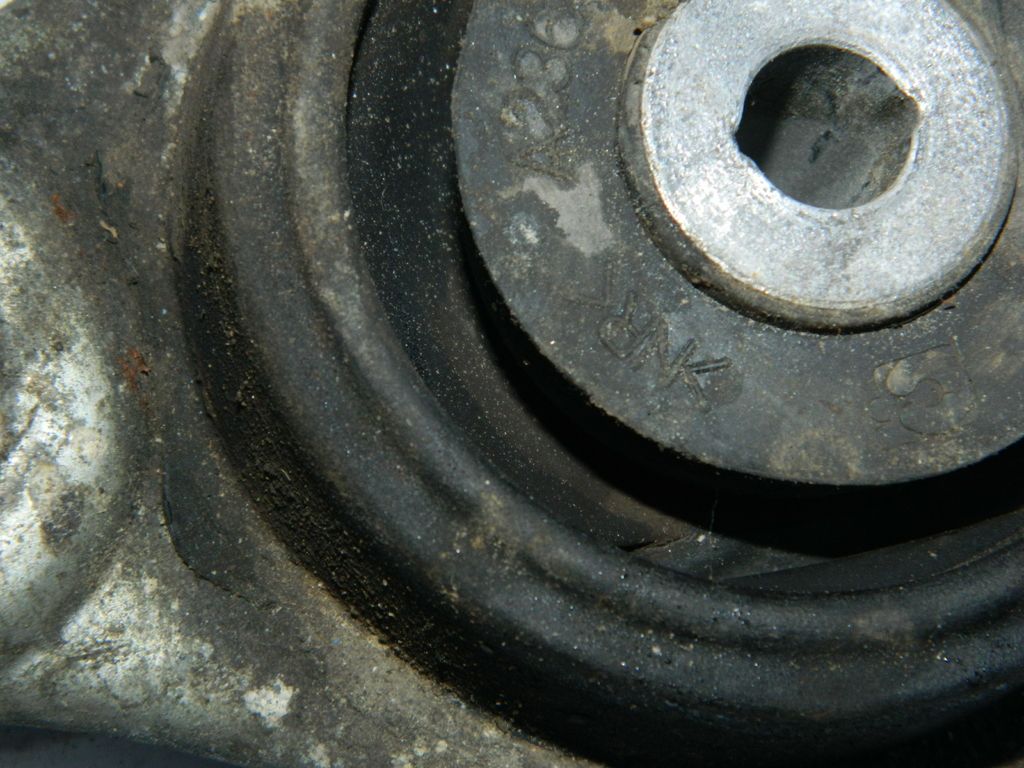 Подушка двигателя FIAT PANDA 188A4000 Лев (Б/У)