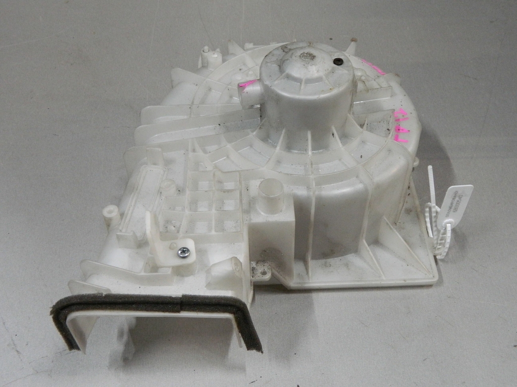 Мотор печки NISSAN PRIMERA P12 (Контрактный) 68000540