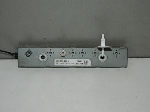 Усилитель антенны AUDI Q7 4L (Б/У) 35020526