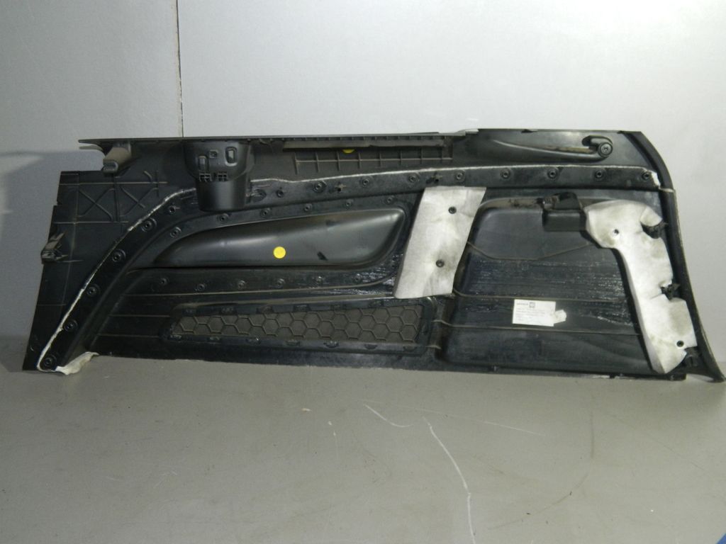 Обшивка багажника AUDI Q7 4L Зад Лев (Б/У) 35032015