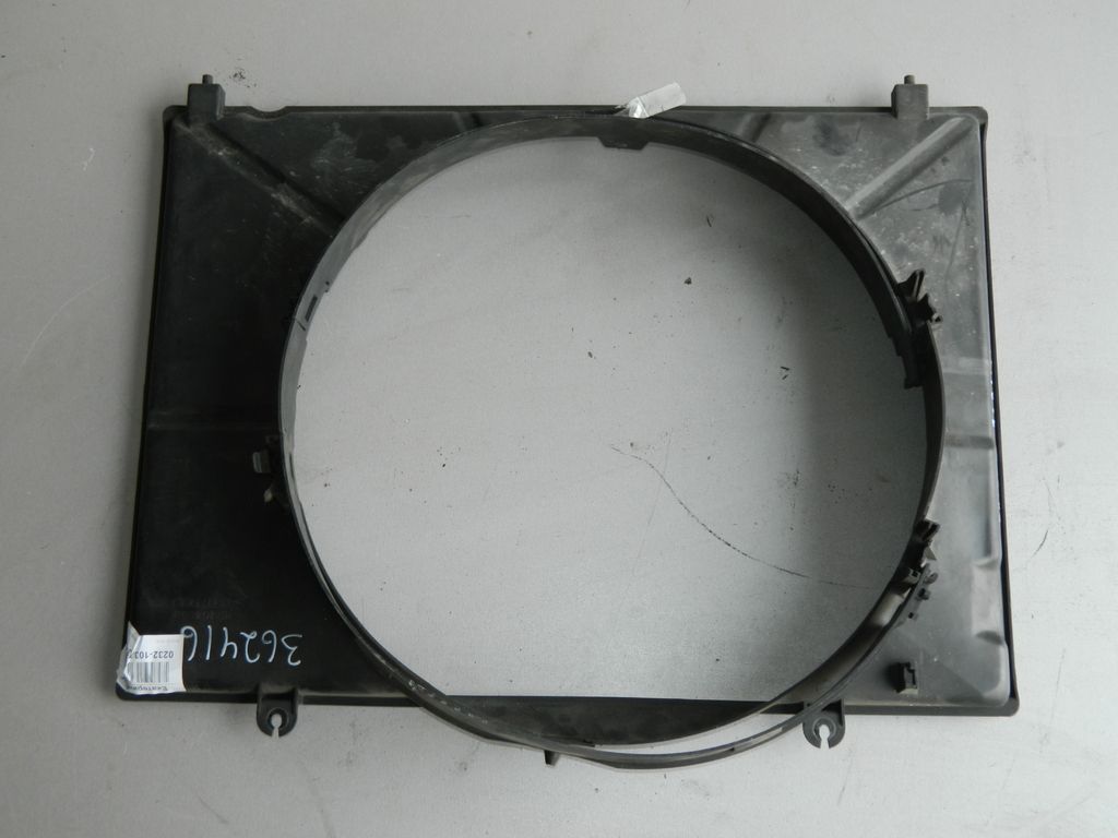 Диффузор радиатора MITSUBISHI PAJERO V75W, V65W 6G74 (Контрактный) 45993414 