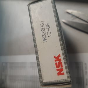 Подшипник NSK HR32206J