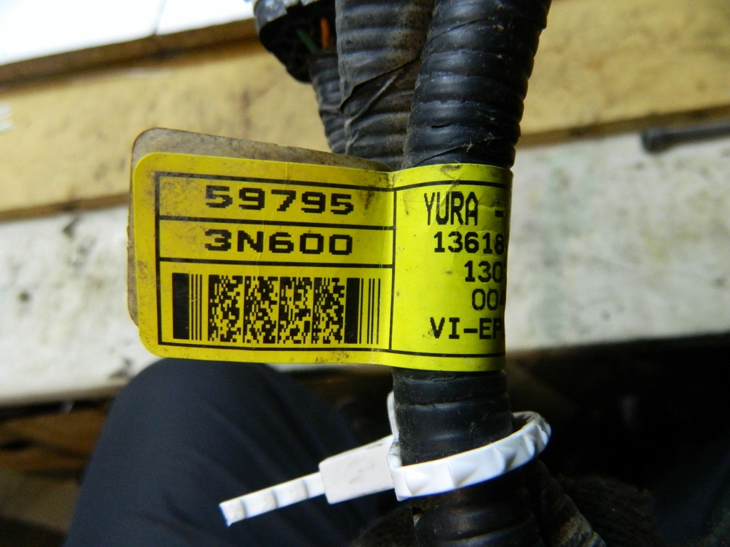 Электропроводка блока стояночного тормоза HYUNDAI EQUUS VI G6DA 2013-2015 (Б/У) 35017726