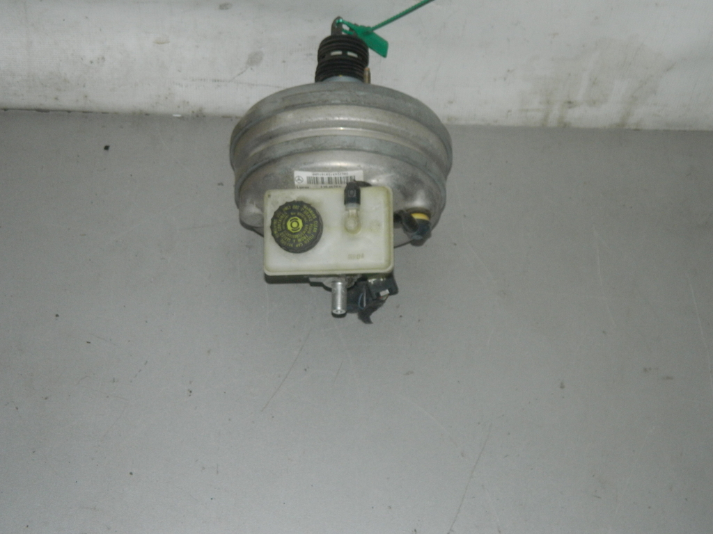 Главный тормозной цилиндр с вакуумником MERCEDES-BENZ S-CLASS W220 (Контрактный) 81528510