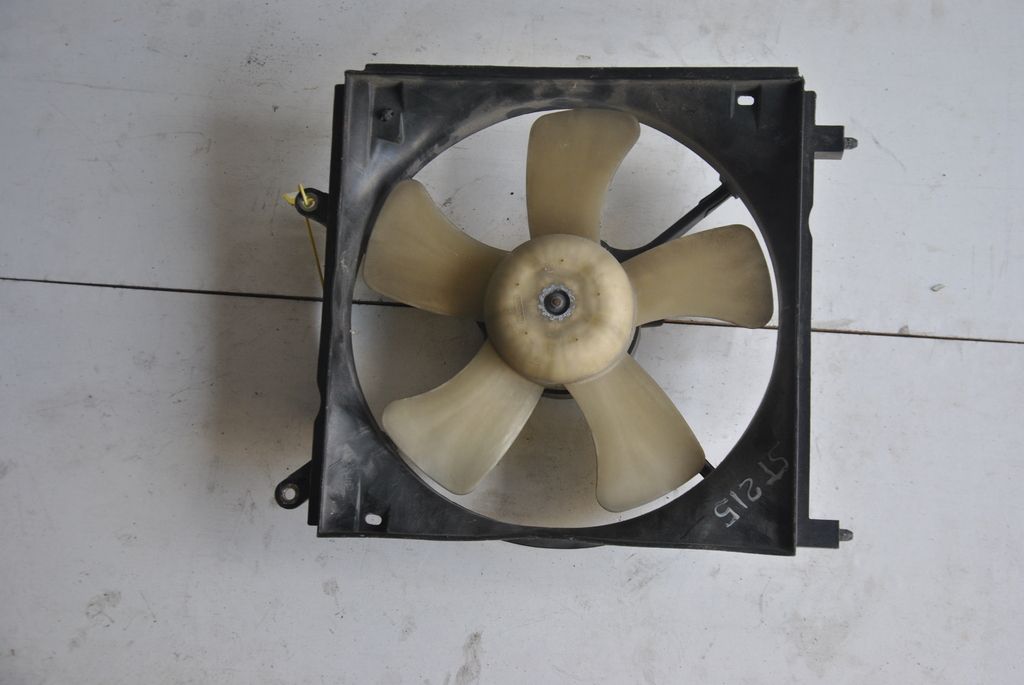 Диффузор радиатора TOYOTA CARINA ST215 3SFE (Контрактный) 40951906