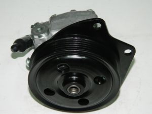 Насос ГУР GENERAL PARTS AH223A696AB LAND ROVER DISCOVERY IV 09-16