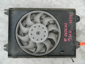 Диффузор радиатора MITSUBISHI PAJERO iO H76W (Контрактный) 72367930