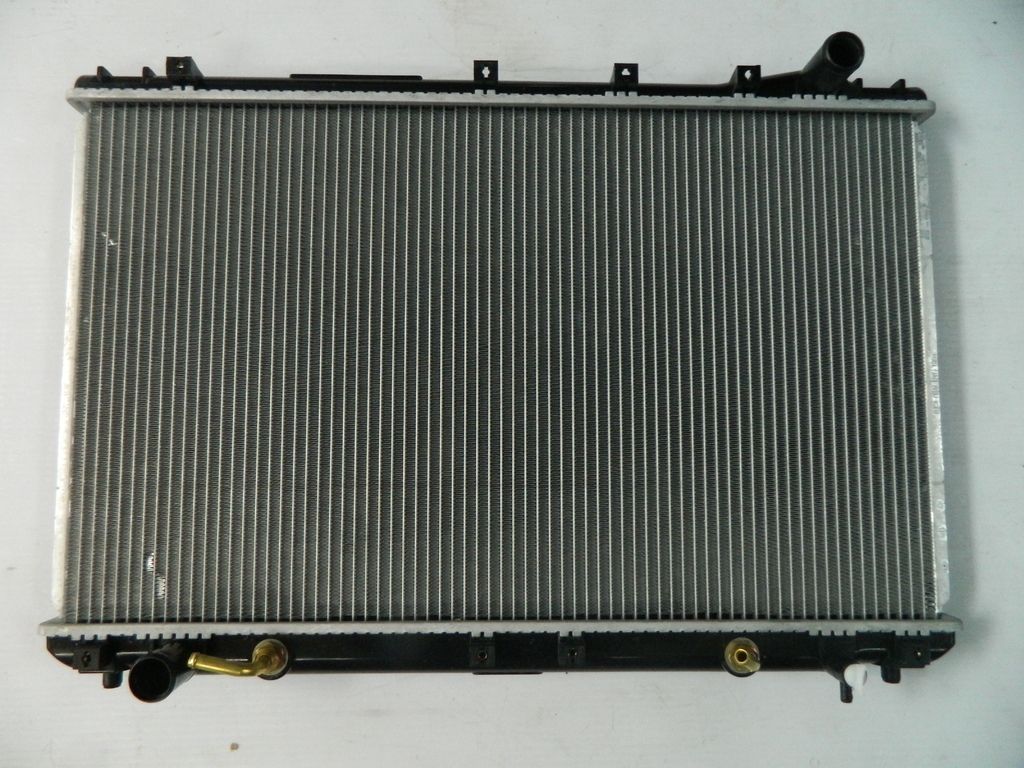Радиатор охлаждения PANDAPARTS TOY03MCX10 TOYOTA Avalon