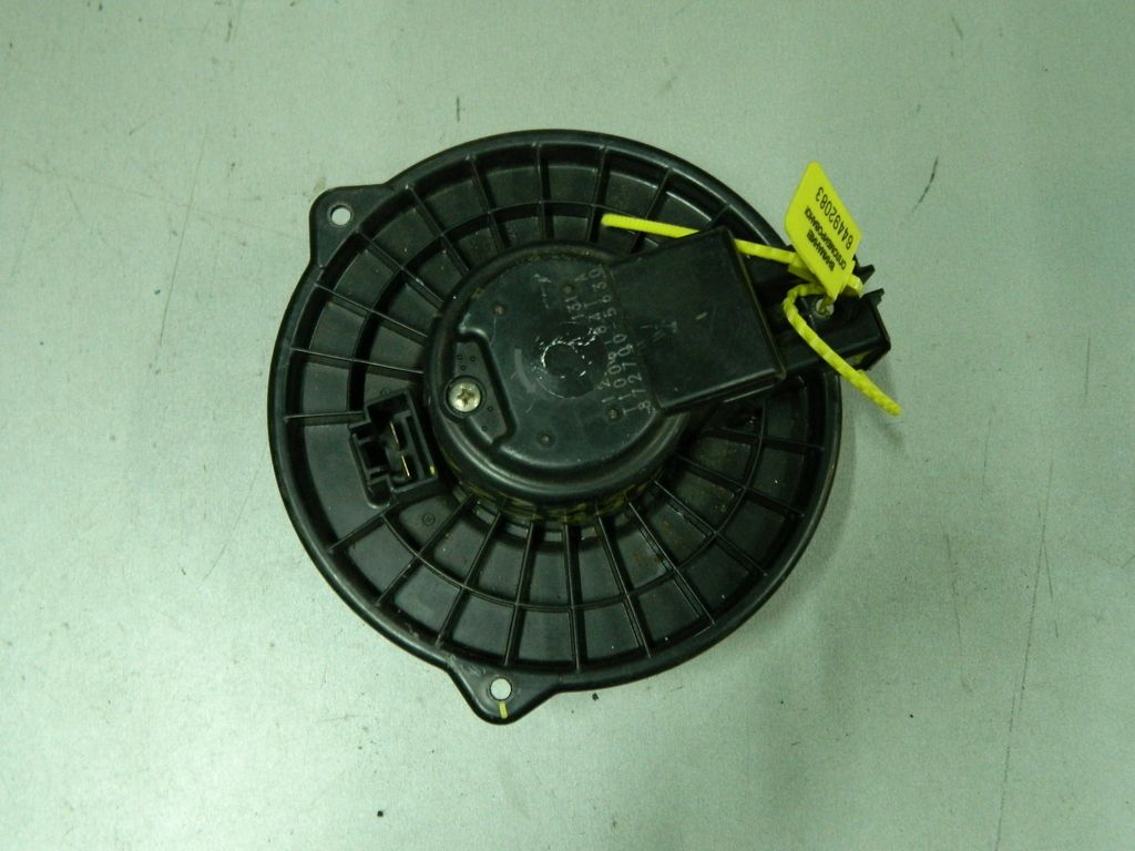Мотор печки SUBARU IMPREZA GP2 (Контрактный) 64492083