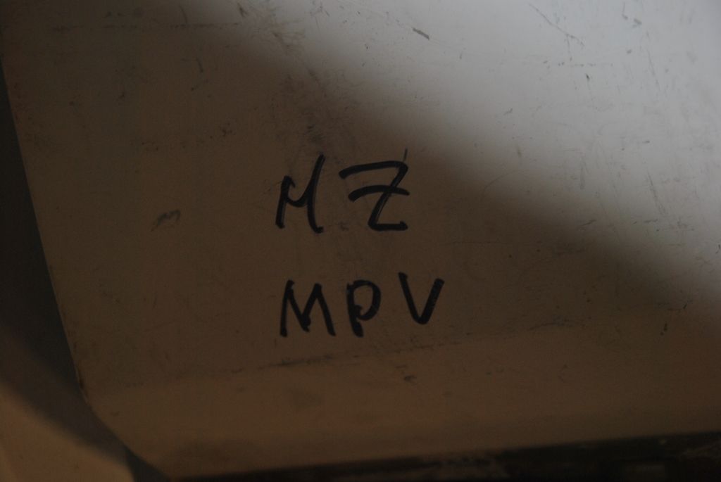 Крыло MAZDA MPV LVEW Перед Лев (Контрактный) 46098776