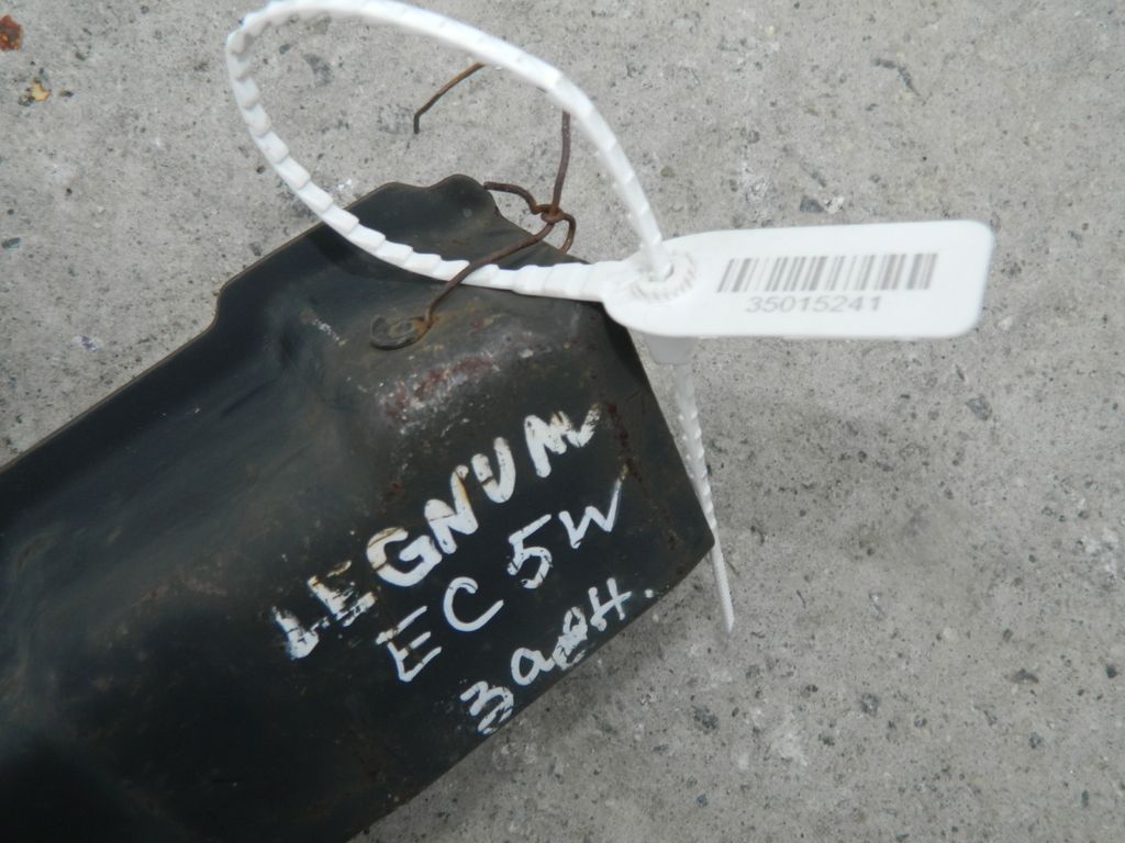 Усилитель бампера MITSUBISHI LEGNUM EC5W Зад (Контрактный) 35015241
