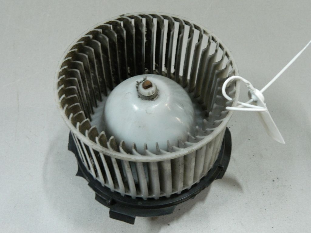 Мотор печки NISSAN MARCH AK12 (Контрактный) 03344216