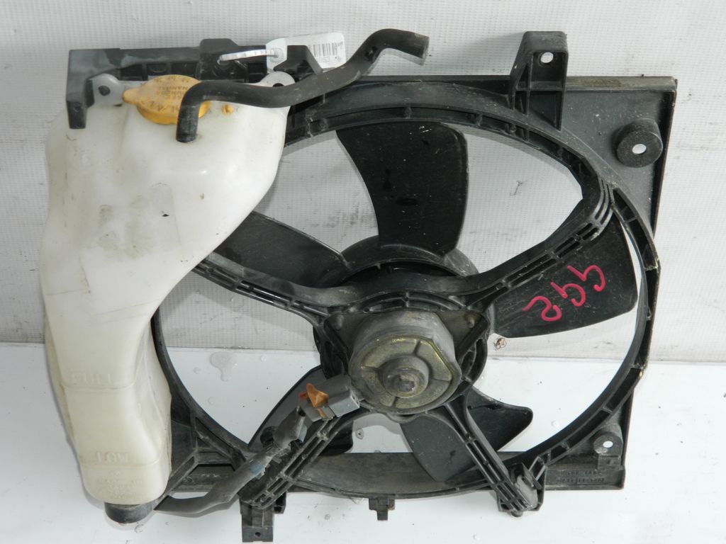 Диффузор радиатора SUBARU IMPREZA GG2 EJ15 (Контрактный) 45984963