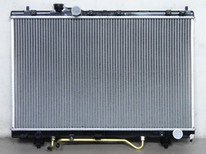 Радиатор охлаждения GENERAL PARTS 164007A280 1AZFSE, 3SFE ACM10, SXM10, SXM15 (PA16)