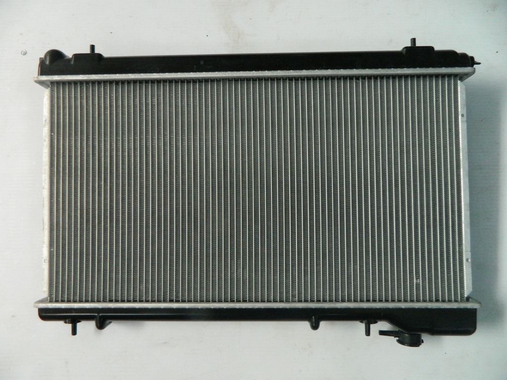 Радиатор охлаждения PANDAPARTS SUB0102 SUBARU Forester, Impreza