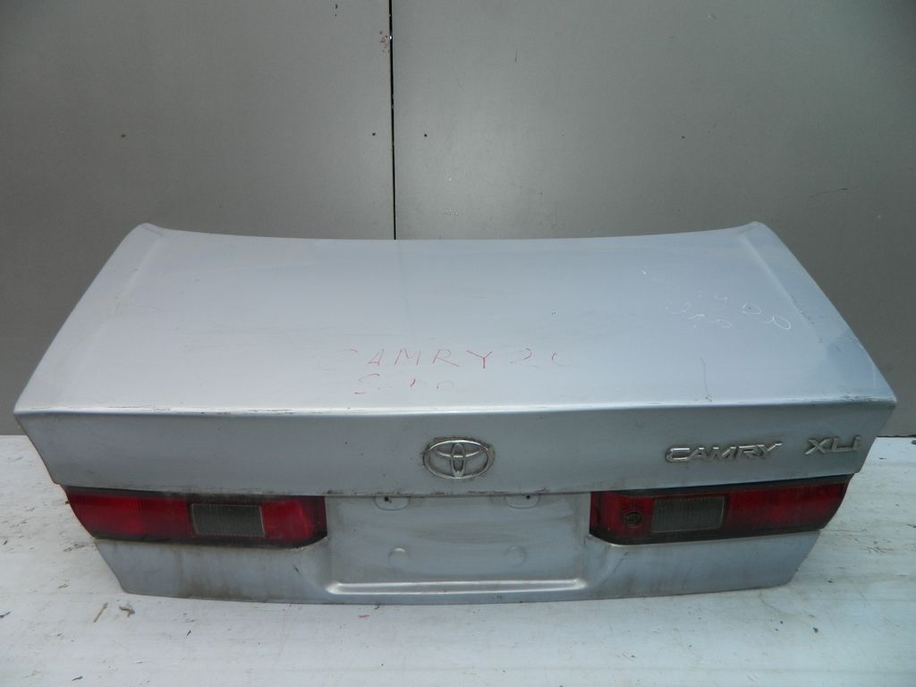 Крышка багажника TOYOTA CAMRY GRACIA SXV20 (Контрактный) 40951827