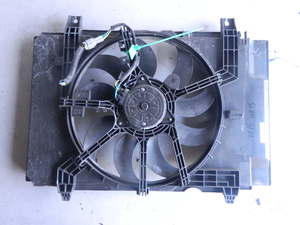 Диффузор радиатора NISSAN JUKE YF15 HR15DE (Контрактный) 79591479