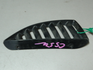 Решетка радиатора MITSUBISHI LANCER CS5W (Контрактный) 81540824 